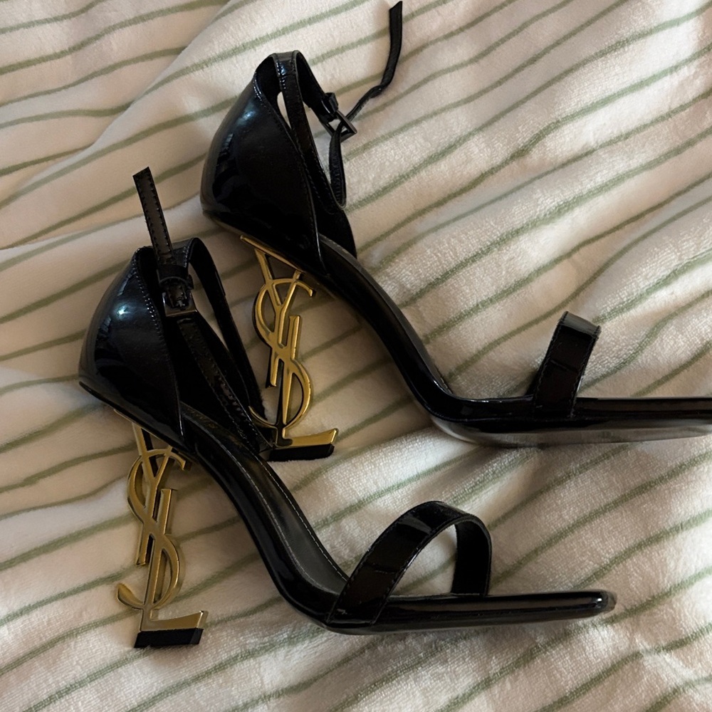 Saint Laurent Black Heels with Gold Monogram